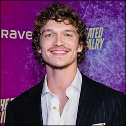 Connor Storrie, acteur de Heated Rivalry